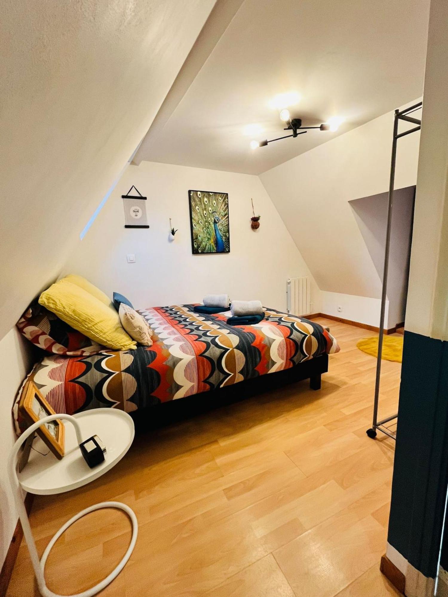 Duplex Charmant Au Coeur De Levroux 외부 사진