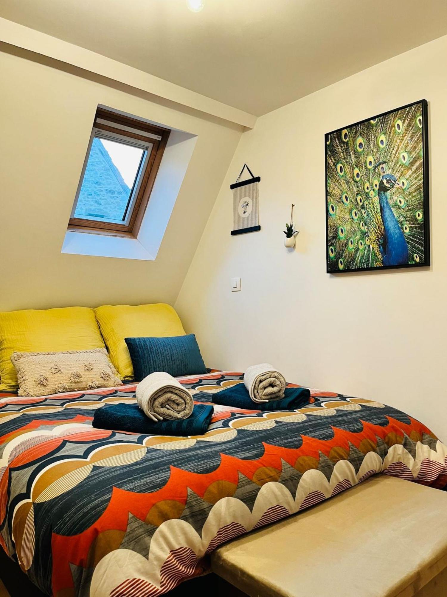 Duplex Charmant Au Coeur De Levroux 외부 사진